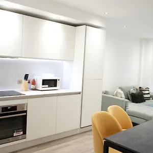  Apartment Luxury Flat In Royal Wharf United Kingdom